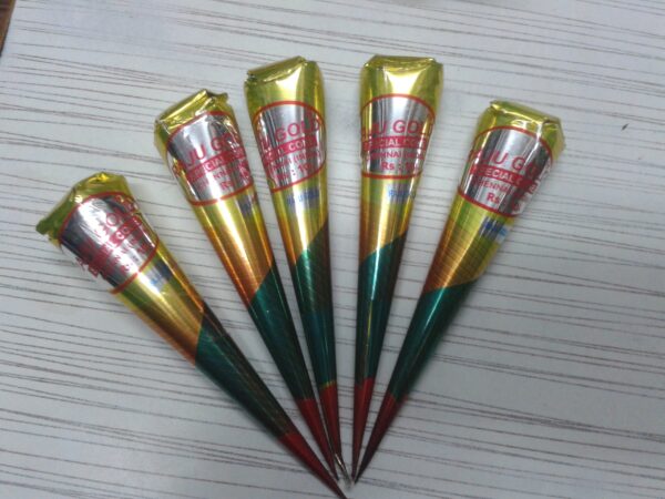 HEENA GOLD CONE