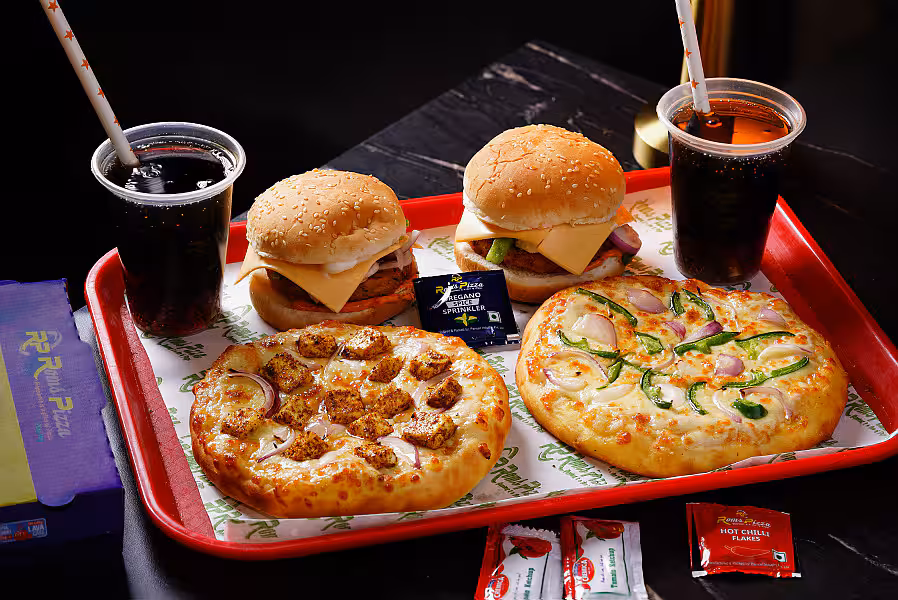 SET OF 4 COMBO  Double Topping Pizza (Onion N Capsicum, Onion N Corn, Onion N Paneer, Jalapeno N Onion)