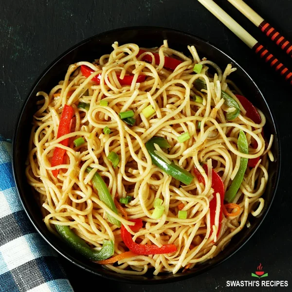 Hakka Noodles (Half)