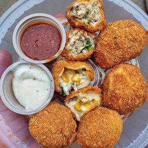 Butter Creamy Tandoori Cheese Corn Momo[4 Pc]